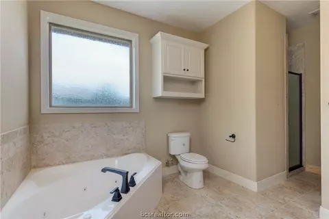 3106 Evan Dr, Bryan, TX 77802 photo 11