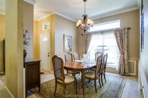 4712 Warwick Ln, Bryan, TX 77802 photo 8