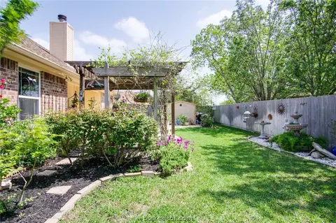 4712 Warwick Ln, Bryan, TX 77802 photo 32