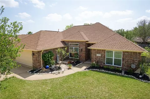 4712 Warwick Ln, Bryan, TX 77802 photo 5