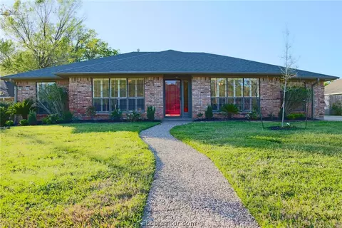 2903 Par Dr, Bryan, TX 77802 photo 1