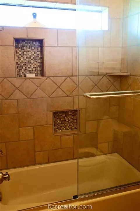 2903 Par Dr, Bryan, TX 77802 photo 21