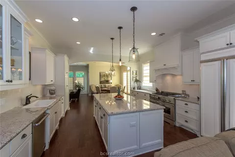3105 Diamondleaf Trce, Bryan, TX 77807 photo 5