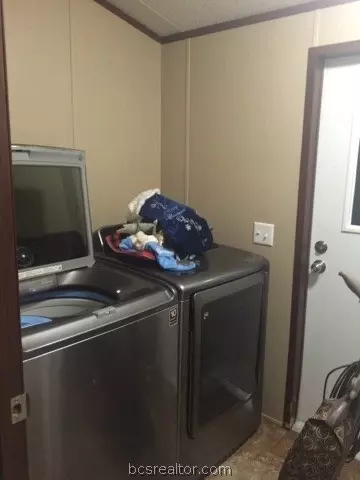 125 Ridgeway Dr, College Station, TX 77845 photo 9