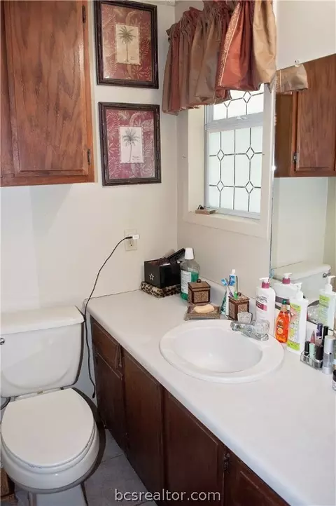 2502 Mchaney Dr, Bryan, TX 77803 photo 16