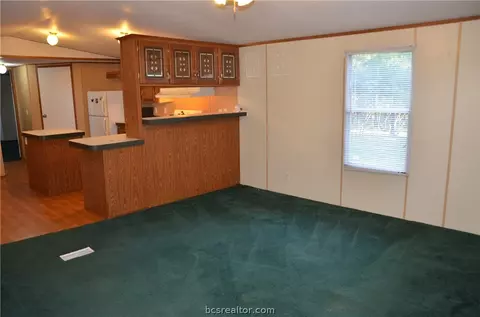 7618 Sandy Point Rd, Bryan, TX 77807 photo 5