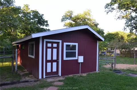 7618 Sandy Point Rd, Bryan, TX 77807 photo 26