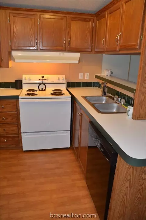 7618 Sandy Point Rd, Bryan, TX 77807 photo 13