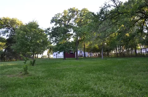 7618 Sandy Point Rd, Bryan, TX 77807 photo 30