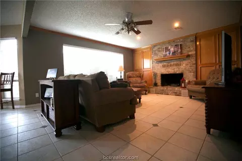 1001 E 18th St, Cameron, TX 76520 photo 10