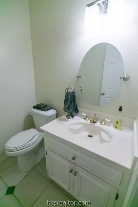 1001 E 18th St, Cameron, TX 76520 photo 11