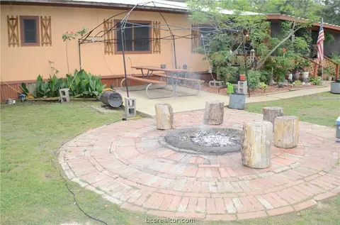 6172 J C Long Dr, Bryan, TX 77807 photo 7