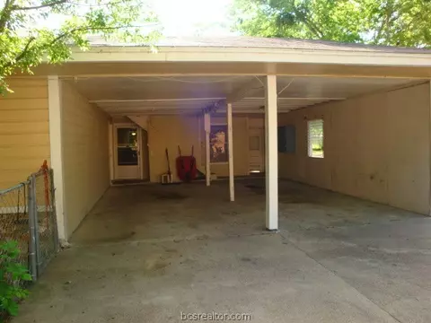 2708 Villa Maria E, Bryan, TX 77802 photo 10