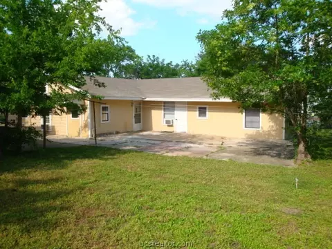 2708 Villa Maria E, Bryan, TX 77802 photo 15