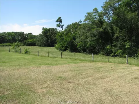 4907 Blazing Trl, Bryan, TX 77808 photo 8
