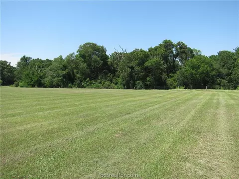 4907 Blazing Trl, Bryan, TX 77808 photo 5
