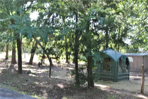2520 Barnes Rd, Bryan, TX 77807 photo 32