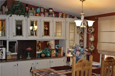 2520 Barnes Rd, Bryan, TX 77807 photo 6