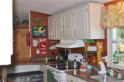 2520 Barnes Rd, Bryan, TX 77807 photo 5
