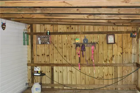 2520 Barnes Rd, Bryan, TX 77807 photo 21