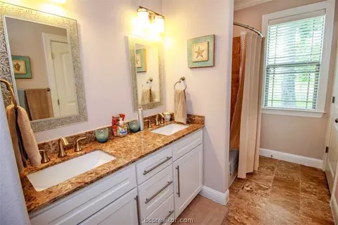 9932 Mountbatten Trl, Iola, TX 77861 photo 16