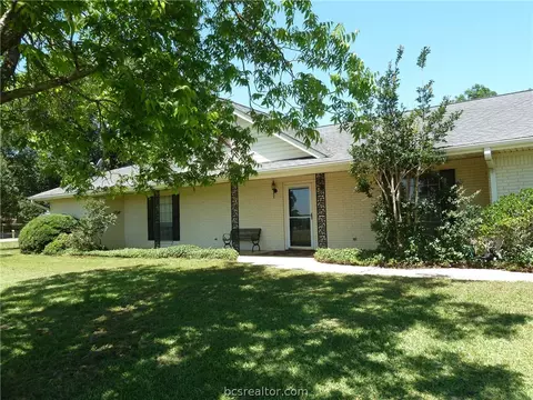 4792 Dilly Shaw Tap Rd, Bryan, TX 77808 photo 2