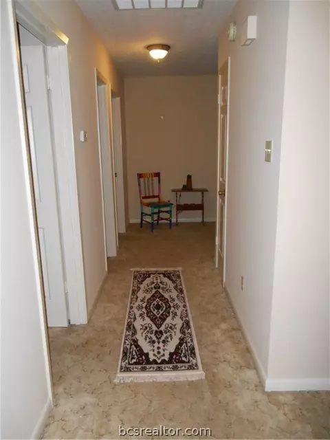3716 Brighton Dr, Bryan, TX 77802 photo 11