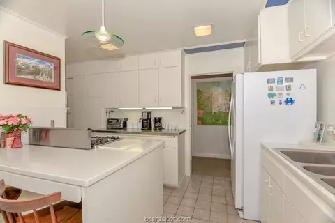 506 Brookside Dr E, Bryan, TX 77801 photo 26
