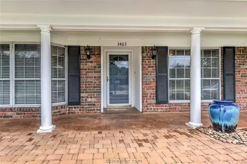 3403 Spring Ln, Bryan, TX 77802 photo 2
