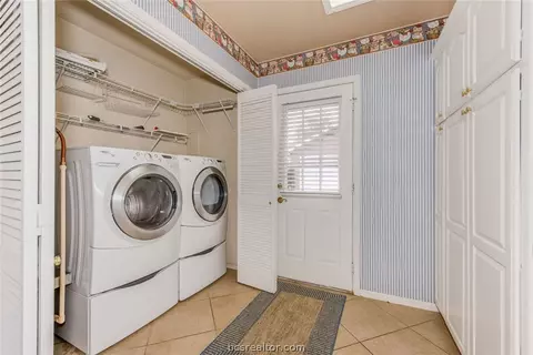 3403 Spring Ln, Bryan, TX 77802 photo 13