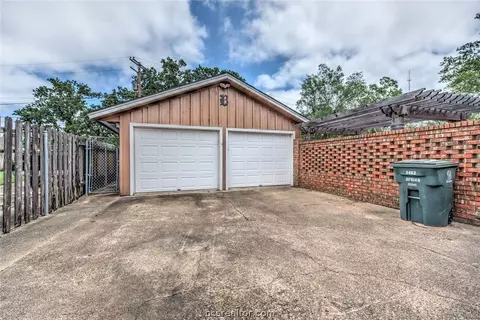 3403 Spring Ln, Bryan, TX 77802 photo 22