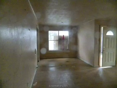 605 E 24th St, Bryan, TX 77803 photo 11
