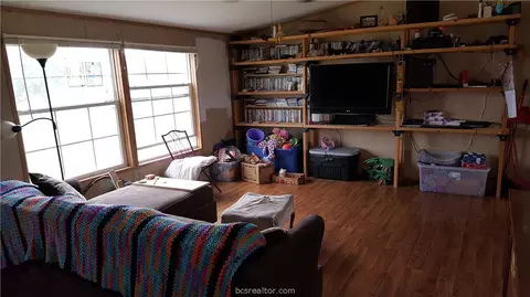 15590 Pine Tree Rd, Bryan, TX 77808 photo 5