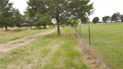 15590 Pine Tree Rd, Bryan, TX 77808 photo 23