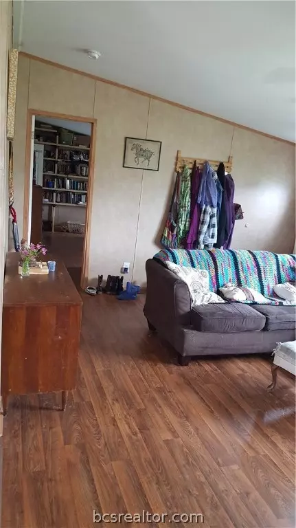 15590 Pine Tree Rd, Bryan, TX 77808 photo 4