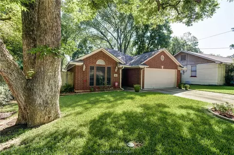 910 E 27th St, Bryan, TX 77803 photo 28