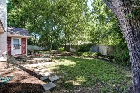 910 E 27th St, Bryan, TX 77803 photo 26
