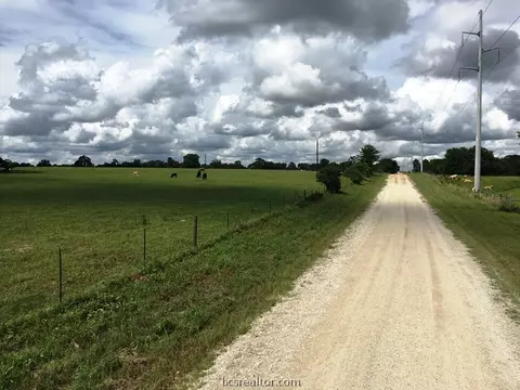 10322 Gourd Neck Rd, Franklin, TX 77856 photo 10