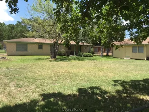 3907 Windowmere St, Bryan, TX 77802 photo 10