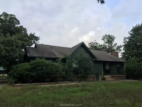 3700 Old Hearne Rd, Bryan, TX 77803 photo 2