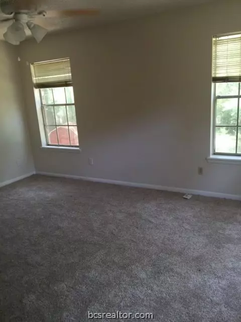 3205 Wilderness St, Bryan, TX 77807 photo 8