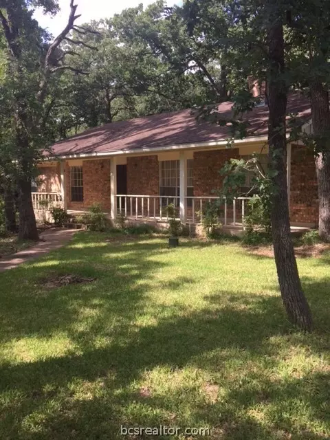 3205 Wilderness St, Bryan, TX 77807 photo 2