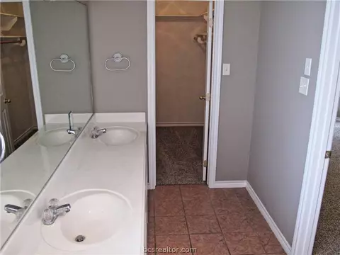 3909 Brighton Dr, Bryan, TX 77802 photo 25