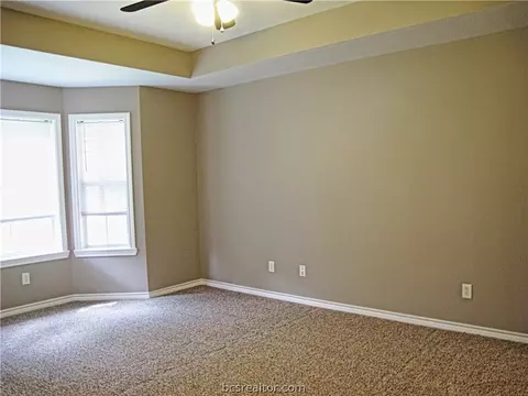 3909 Brighton Dr, Bryan, TX 77802 photo 21