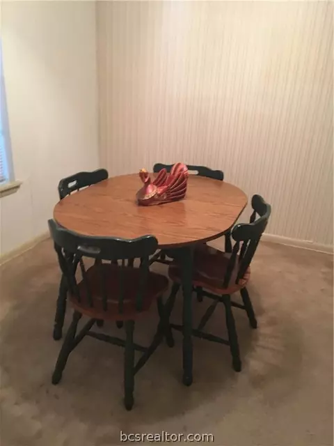 3828 Plainsman Ln, Bryan, TX 77802 photo 5