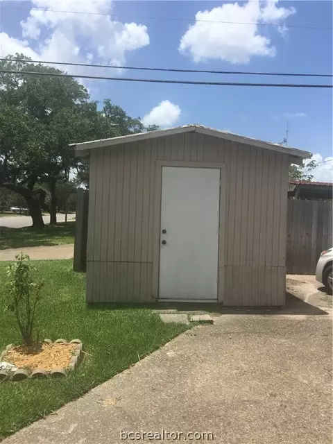 3828 Plainsman Ln, Bryan, TX 77802 photo 27