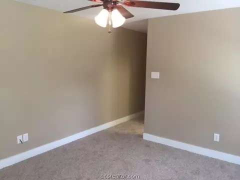 9845 Weedon Loop, Bryan, TX 77808 photo 7