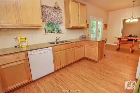 12994 Jackrabbit Ln, Bryan, TX 77808 photo 8