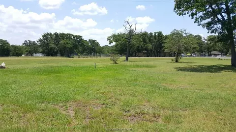6416 Peyton Rd, Bryan, TX 77807 photo 5