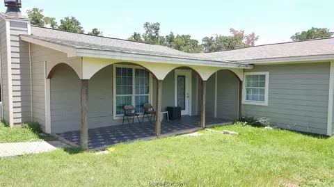6416 Peyton Rd, Bryan, TX 77807 photo 9
